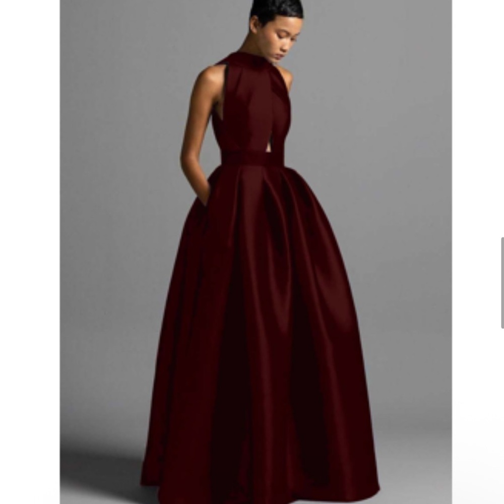 Balbellas gown